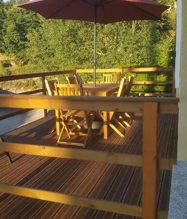 Casinha De Padroes * Venda Nova (Villa Real)