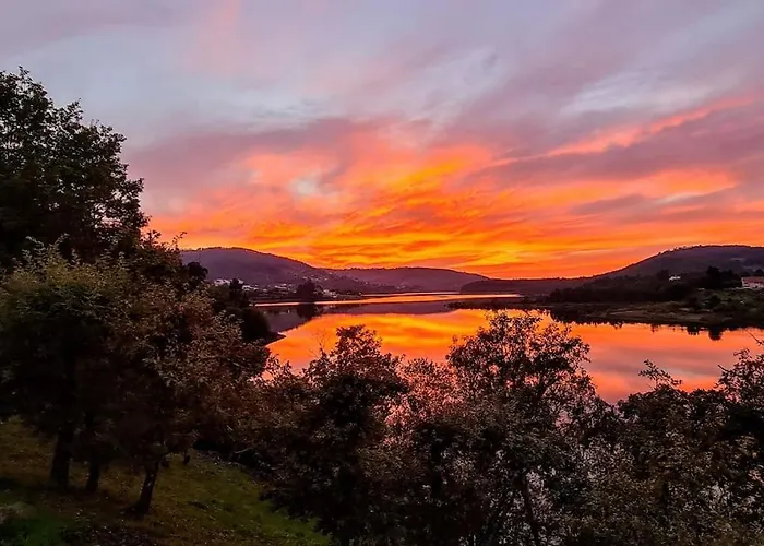 Casinha De Padroes Venda Nova (Villa Real)